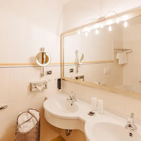 Hotel Hohenwart Scena